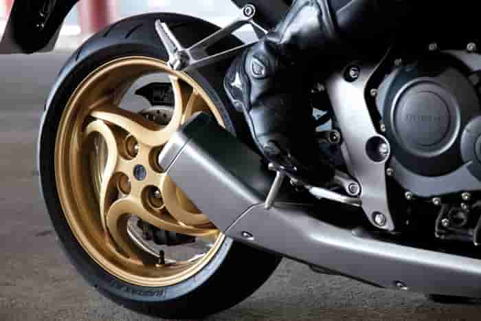 2012 Honda CB1000RA 