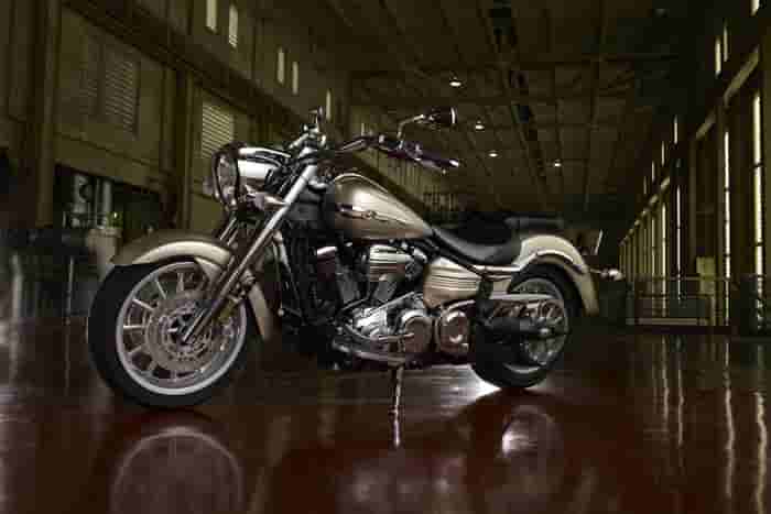 2012 Yamaha Roadliner S 