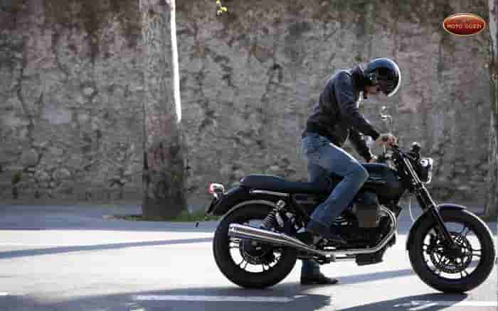 2013 Moto Guzzi V7 Stone 