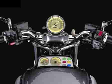 2000 Yamaha V-Star 1100