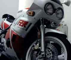 1989 Yamaha FZR 400