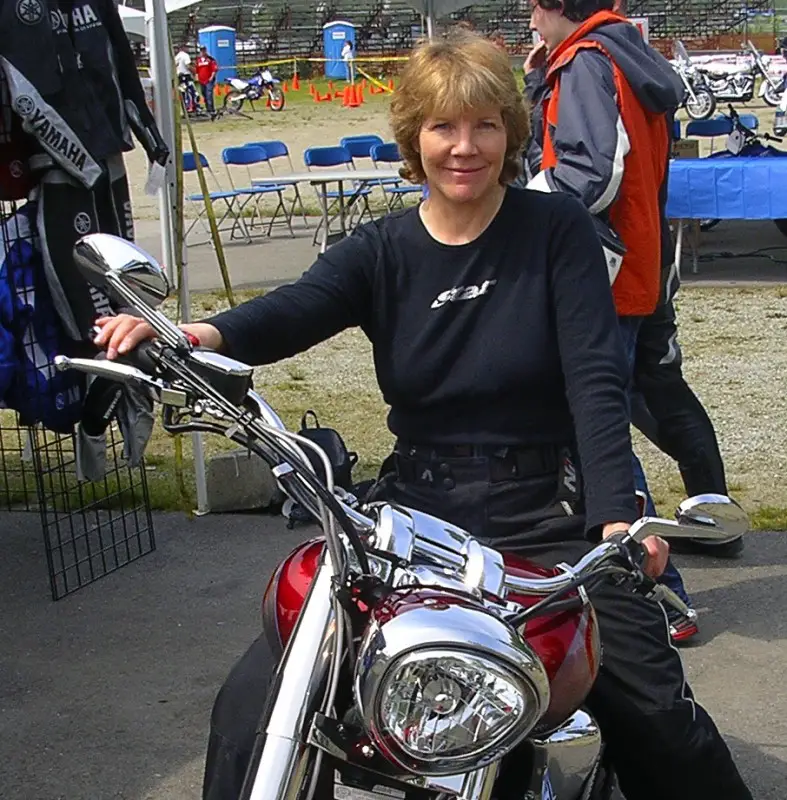 donna on 1300 cropped.jpg