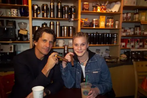 Starbucks.jpg