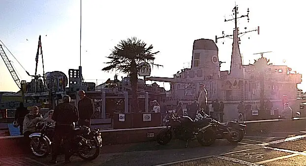 HMS%20Cattistock.jpg