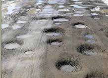 potholesingravelroad.jpg