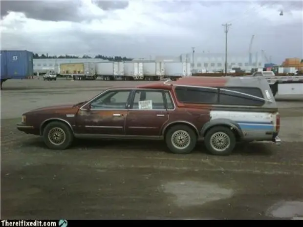 Funny muscle car.jpg