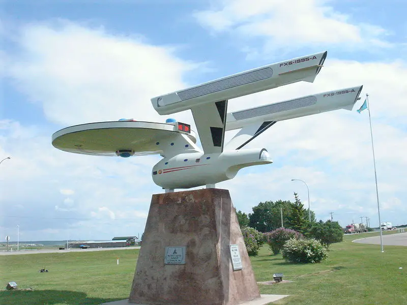 800px-VulcanAlbertaEnterpriseReplica.jpg