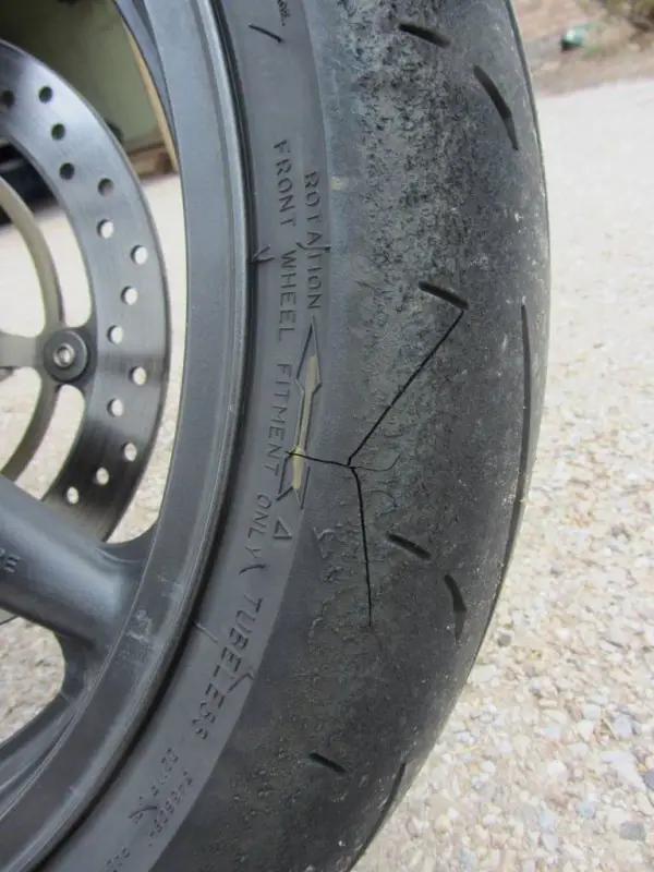 Front tire:  Dunlop GP-A