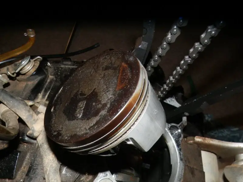 easier to clean up/change rings or replace it??