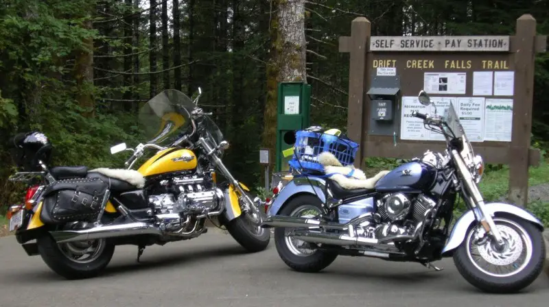 2 bikes drift creek falls trailhead.jpg
