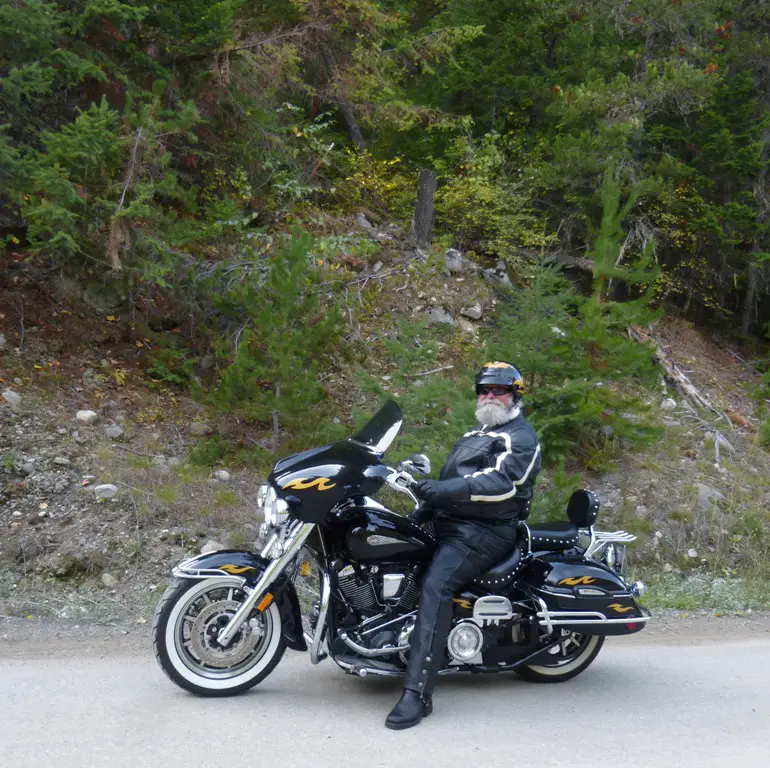 Riding pal 2.jpg