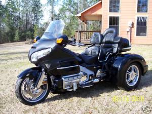 2006 Goldwing Trike.jpg