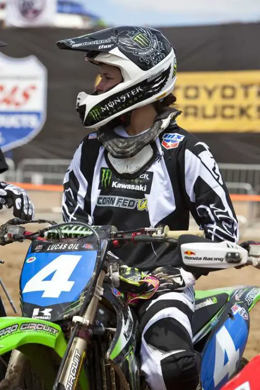 sara_price_hangtown_5_22_10_02.jpg