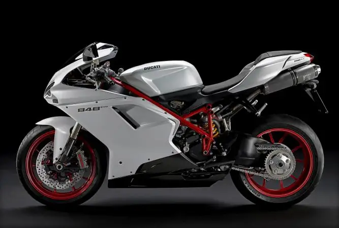 sbk-848evo_2011_matt%20white%20lhs.jpg