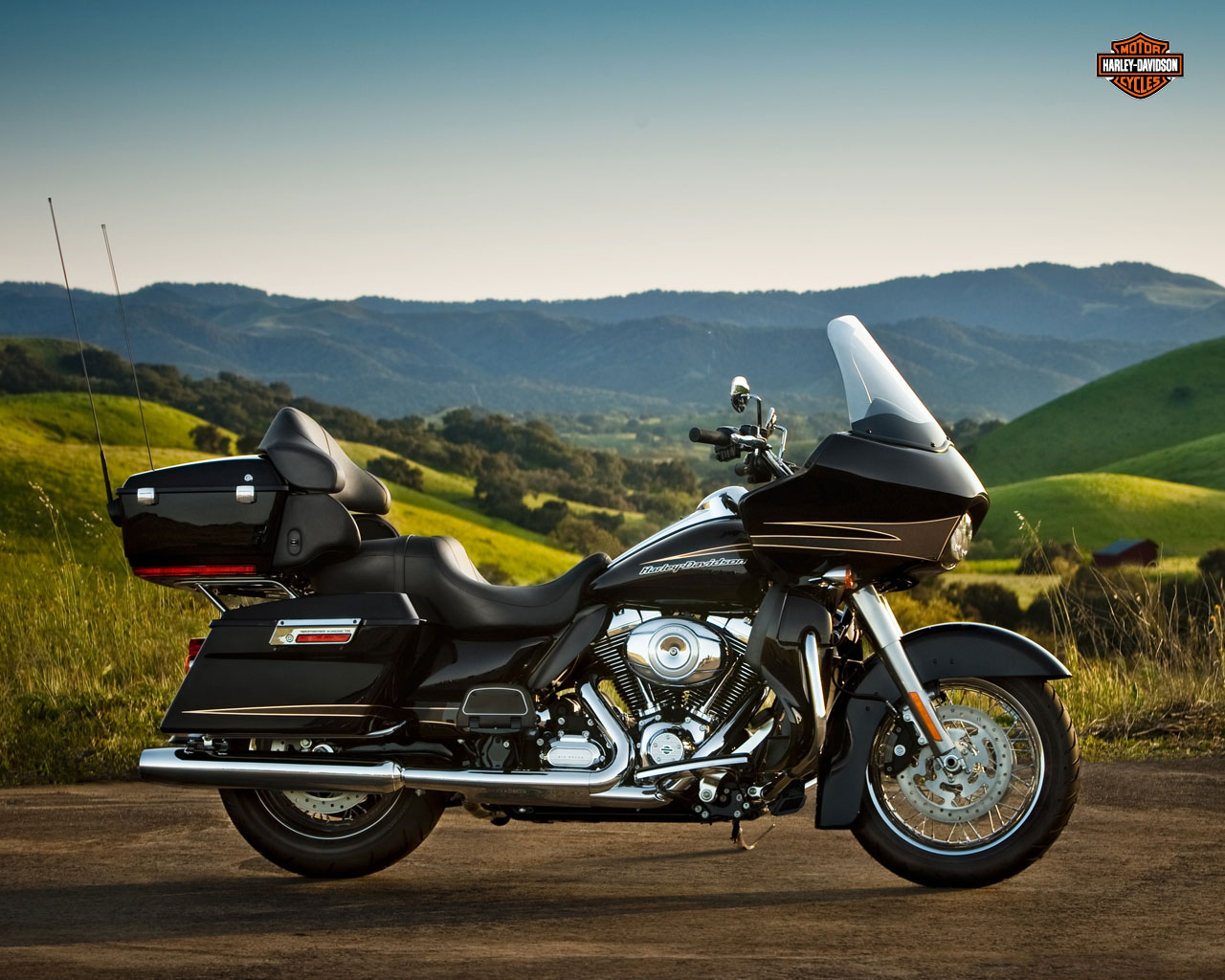 2012 road glide accessories