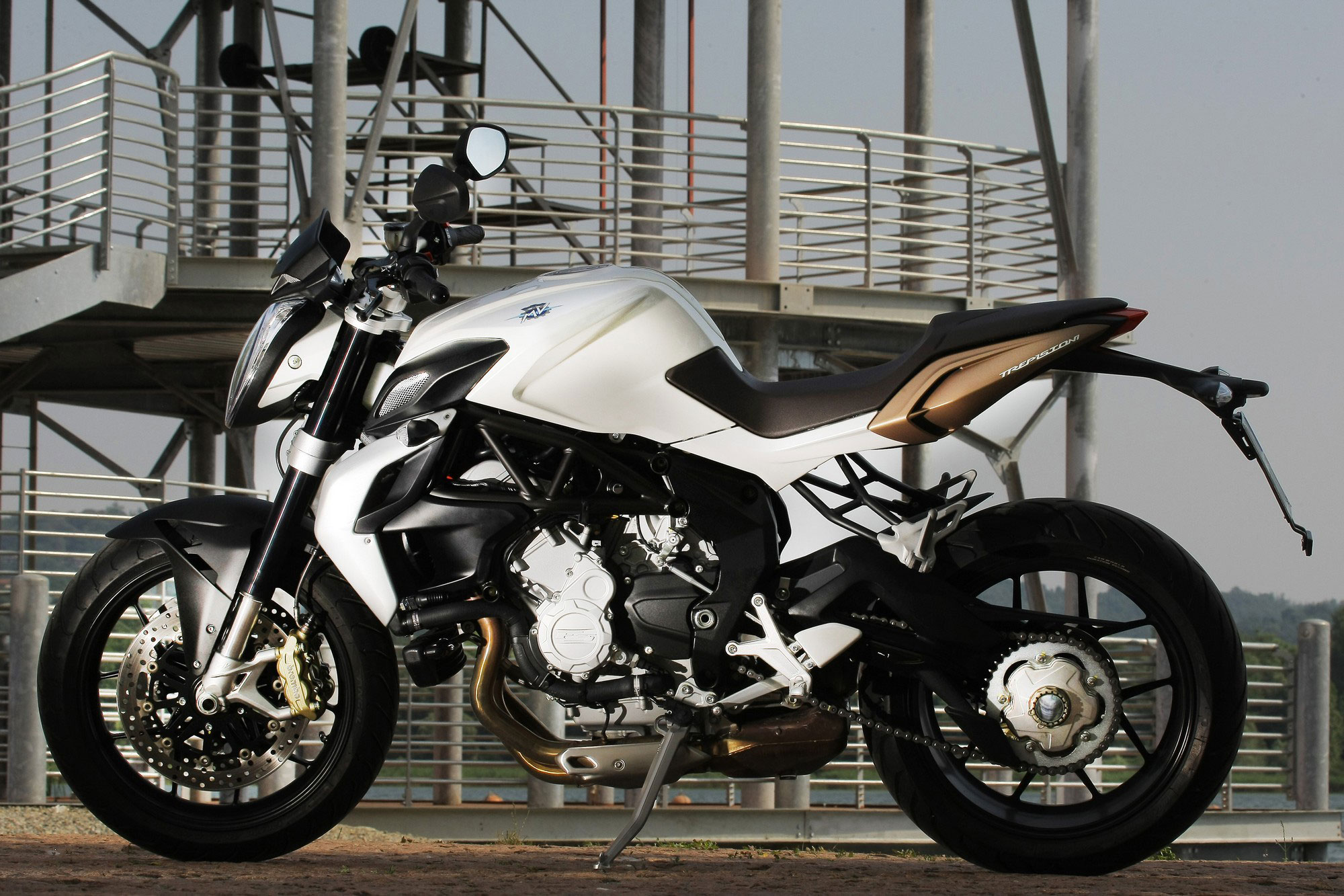 2012 MV Agusta Brutale 675 Review