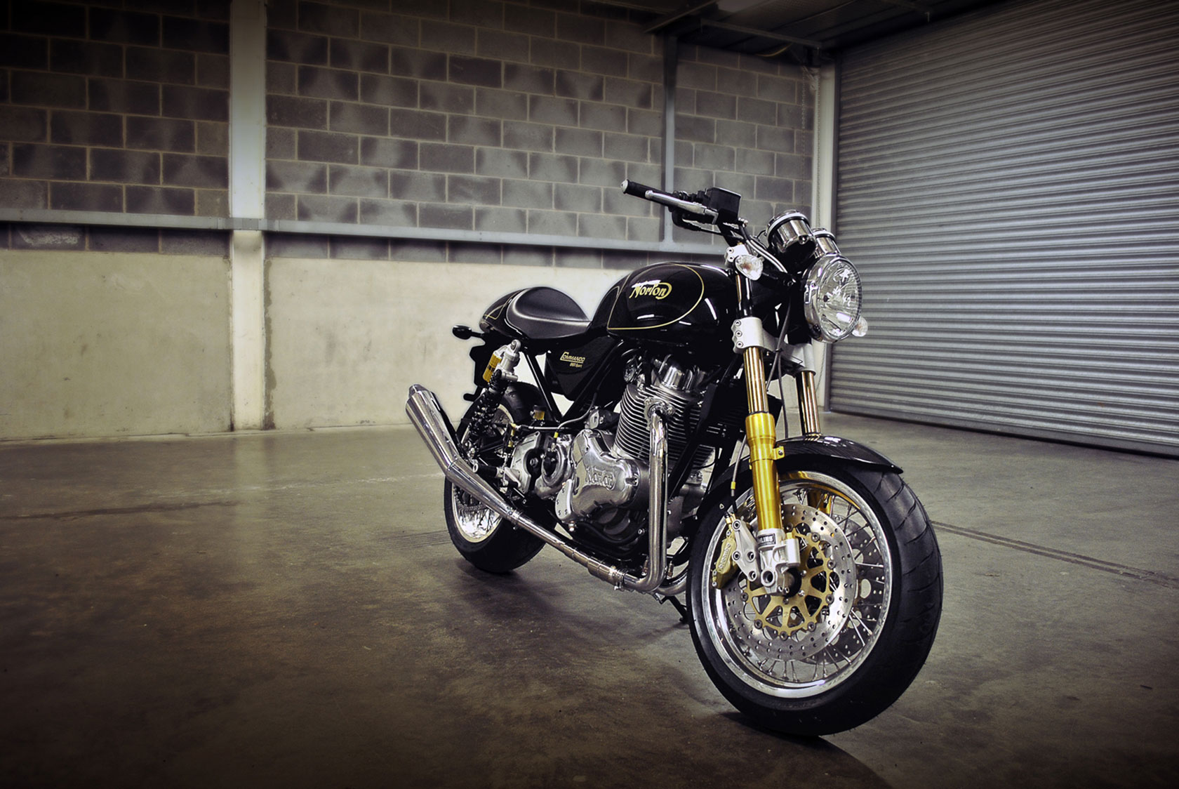 norton commando 961 sport