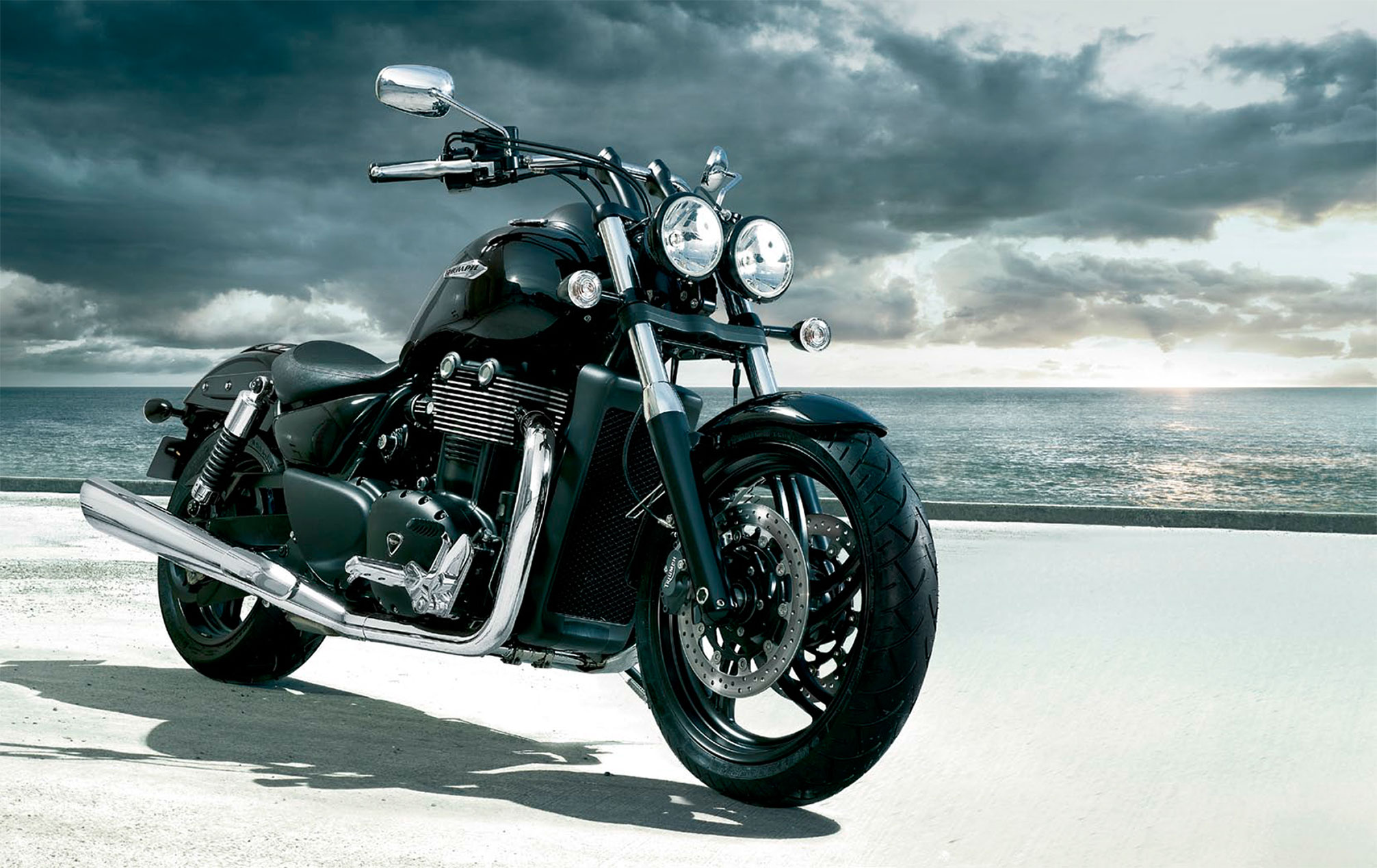 triumph thunderbird storm price