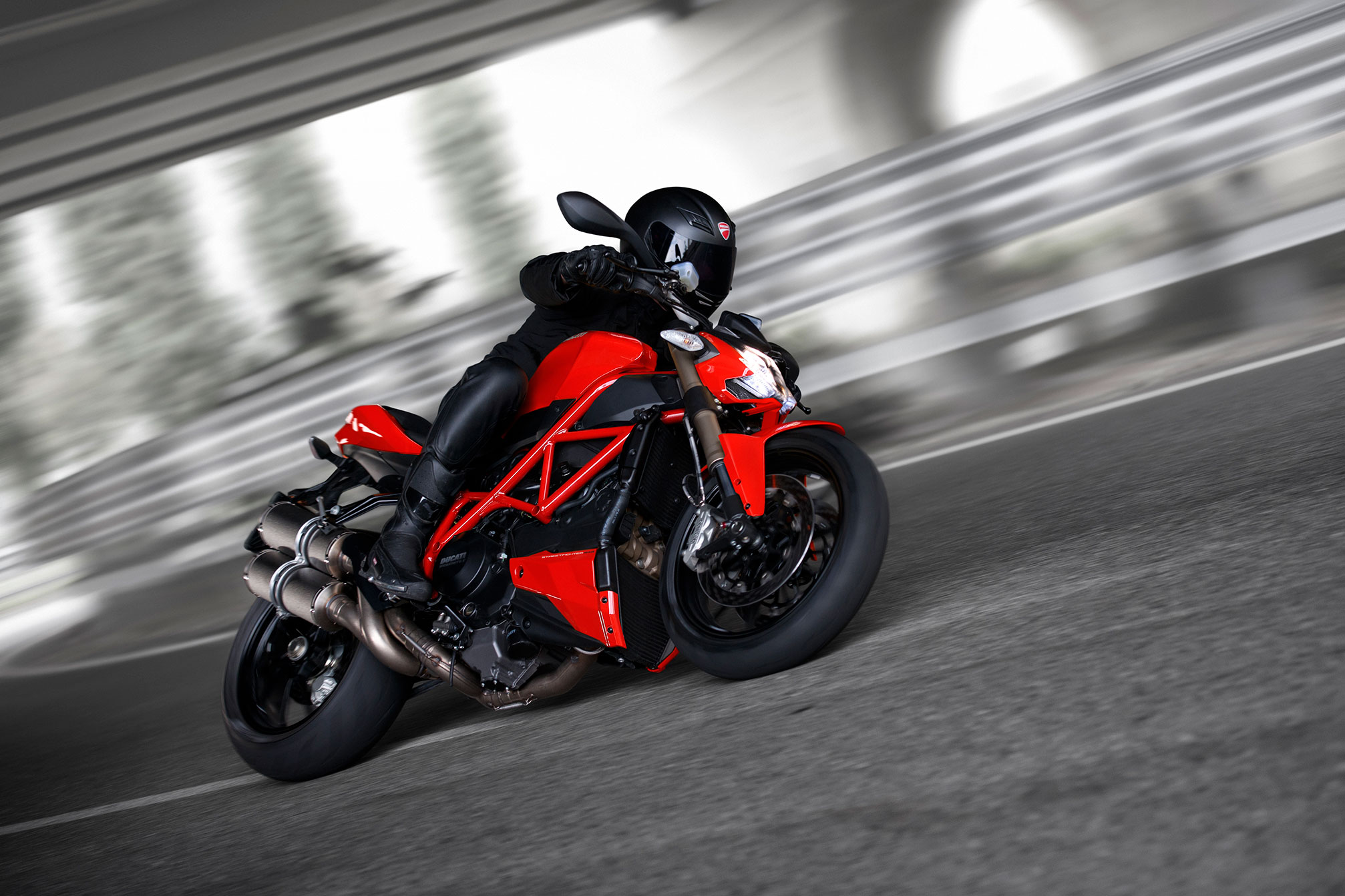 Ducati Streetfighter Review Ducati Streetfighter Review