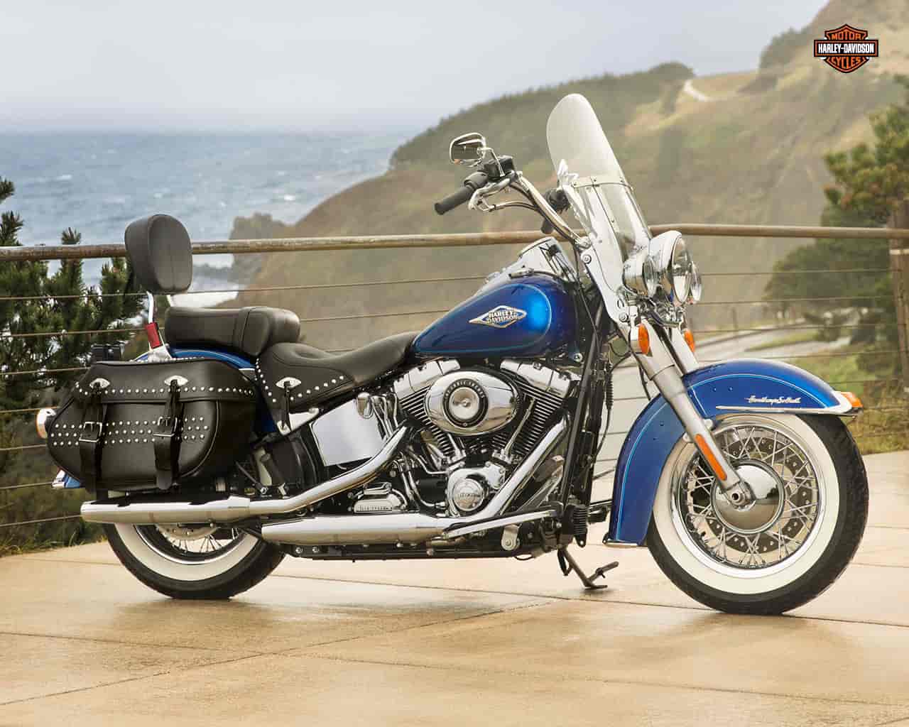 XXXL 210T Motorcycle Cover – Waterproof, Dustproof, UV Resistant – Fits Harley Heritage Softail Classic FLSTC