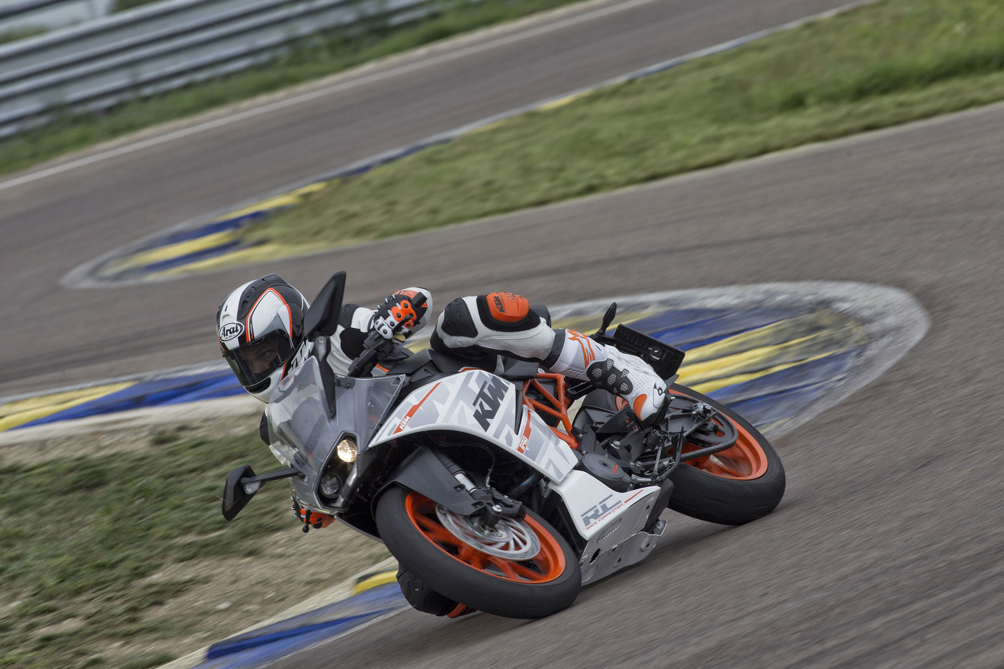 rc390 2015