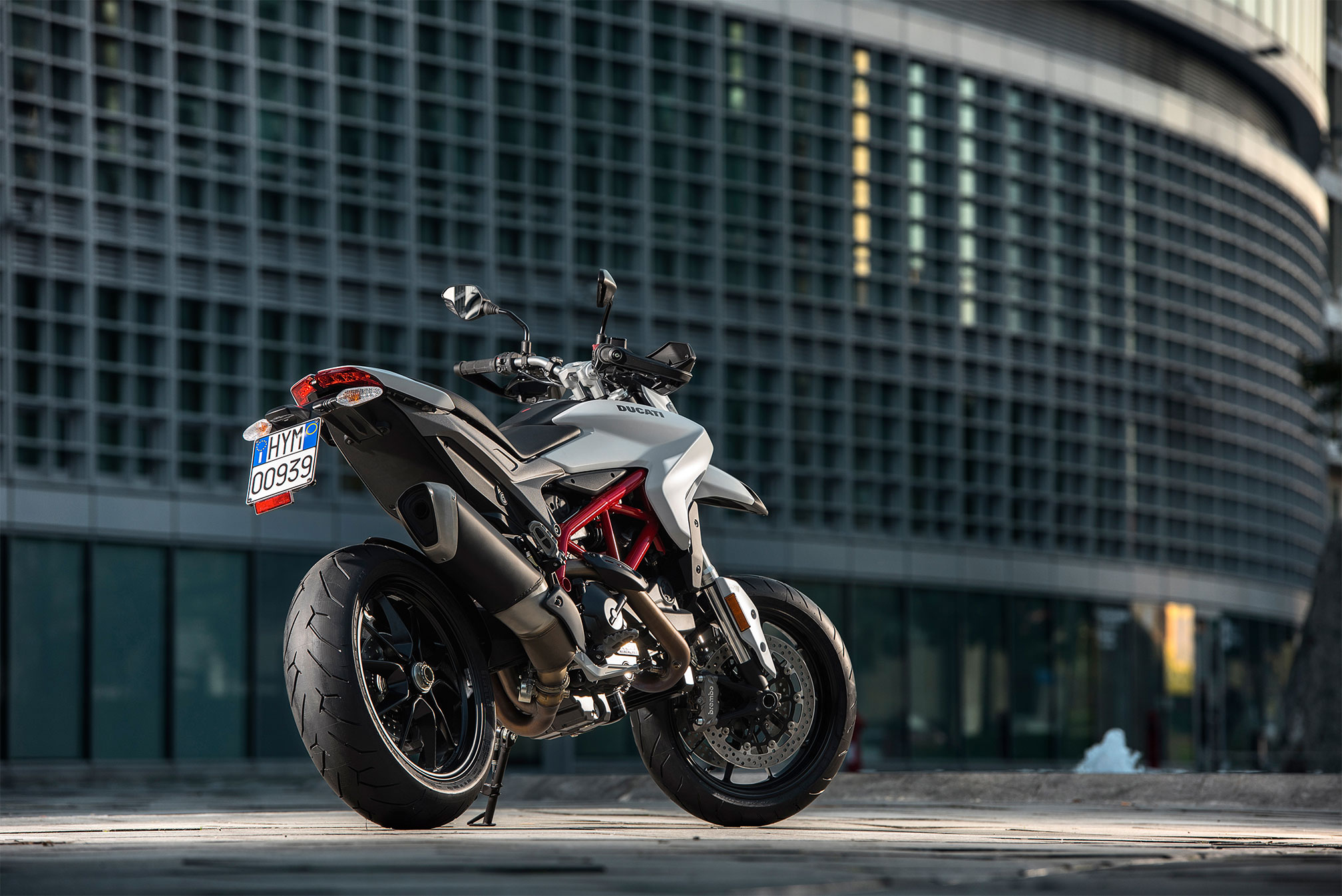 ducati hypermotard 939 hp