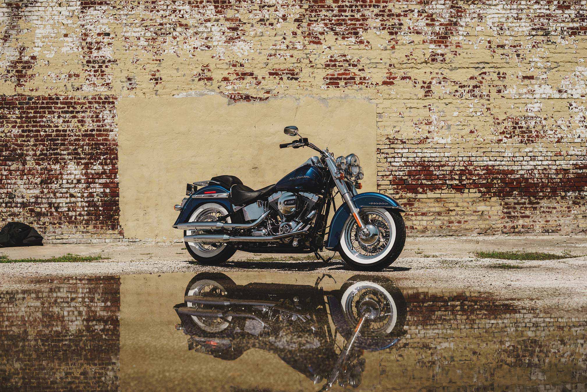 Harley Davidson Softail Deluxe Review Harley Davidson Softail Deluxe Review