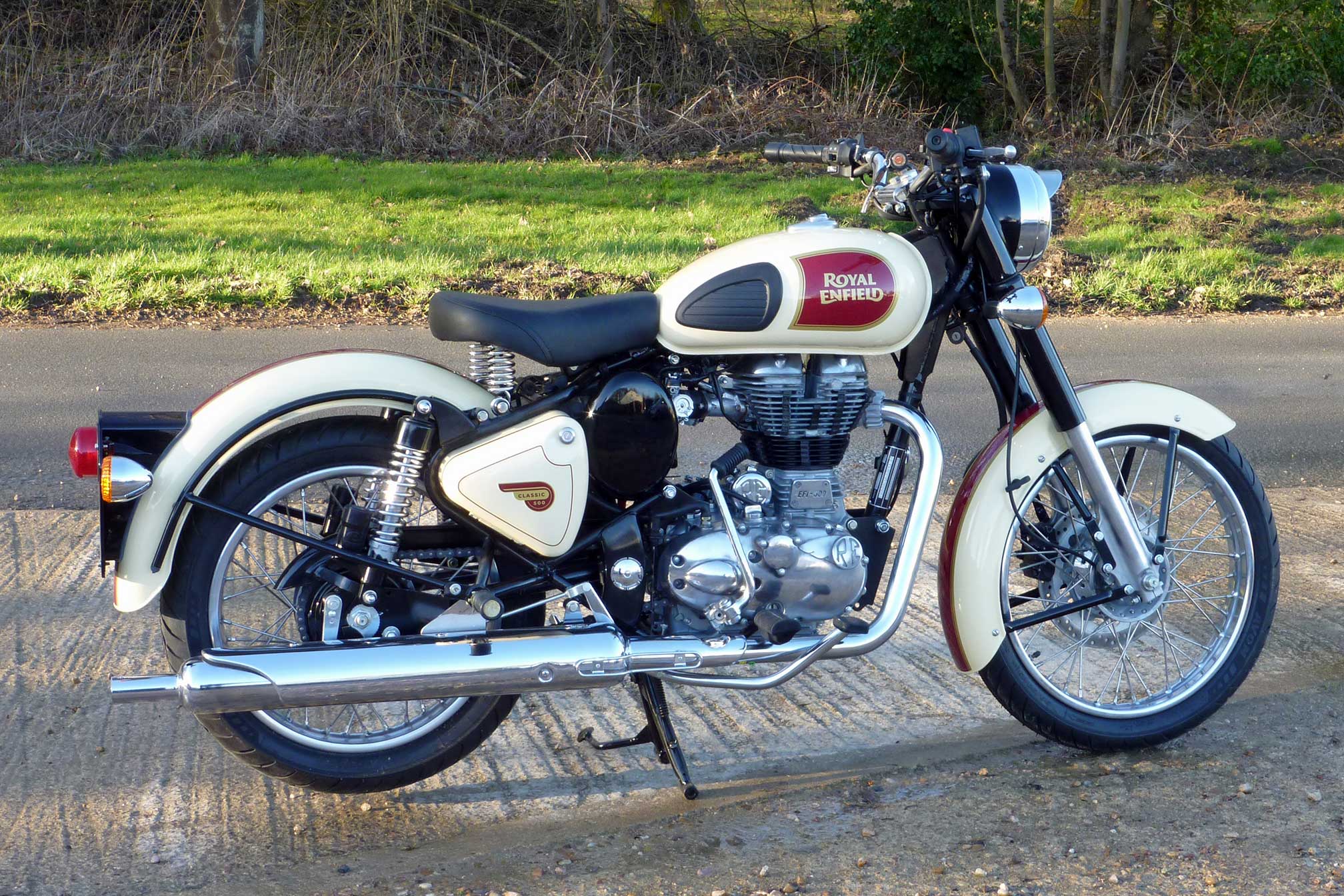 2016 Royal Enfield Motorcycle Models at Total Motorcycle