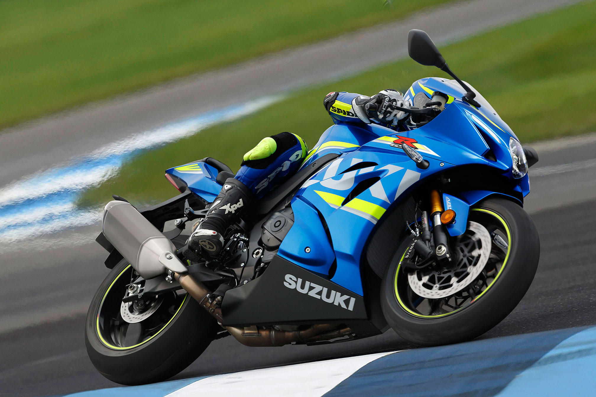 2016 Suzuki GSX-R1000 Concept Review