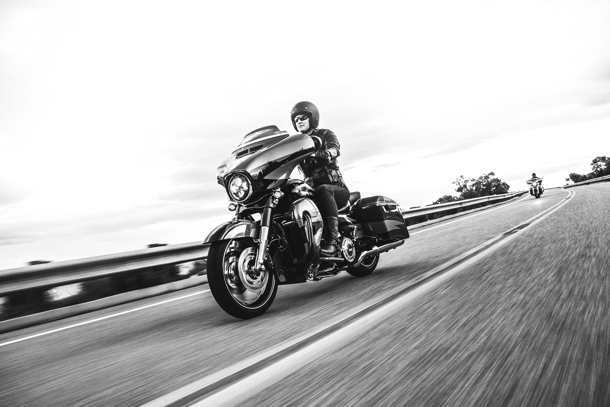 2017 HarleyDavidson CVO Street Glide Review