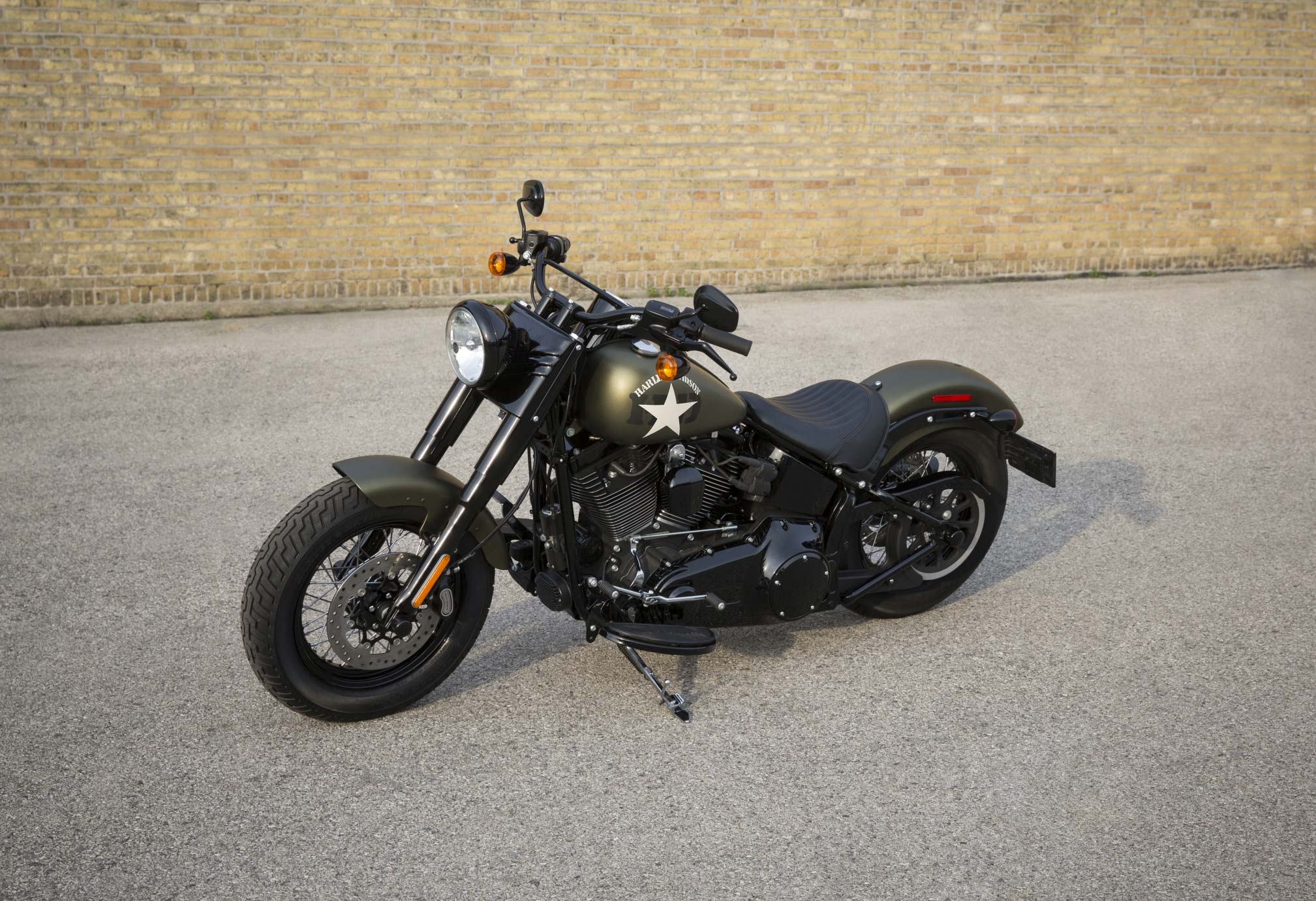 2017 harley softail slim
