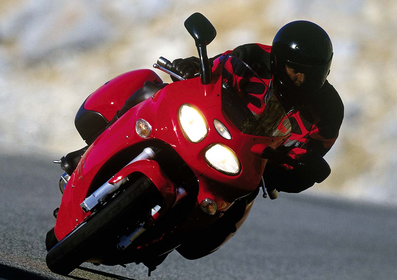 2002 triumph sprint