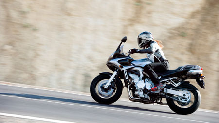2005 Yamaha FZ6