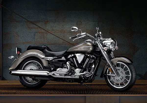 yamaha star roadliner