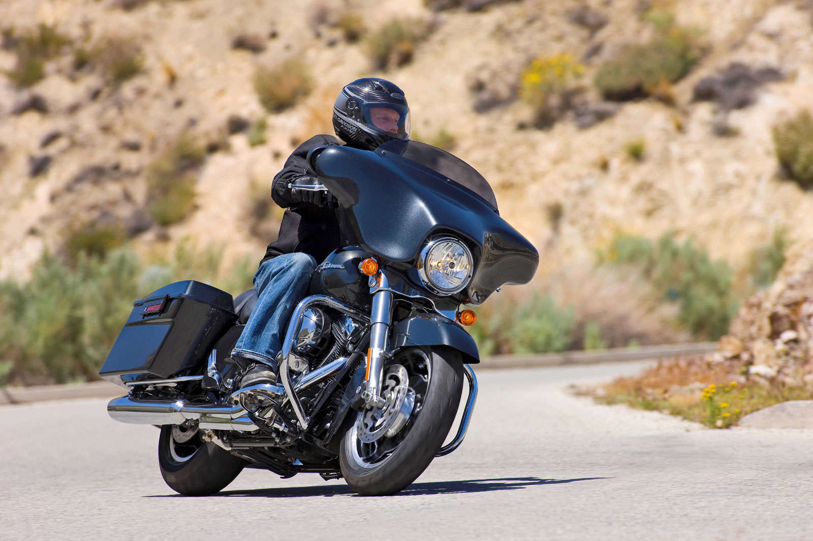 2009 street glide accessories