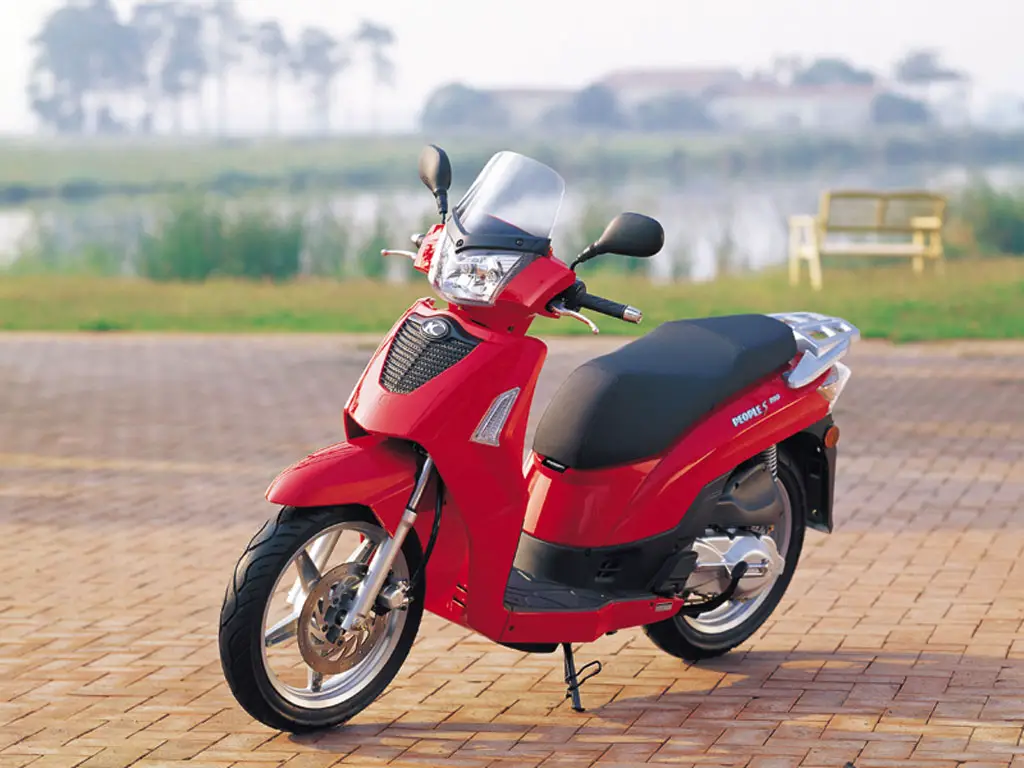 2009-Kymco-PeopleS125a.jpg