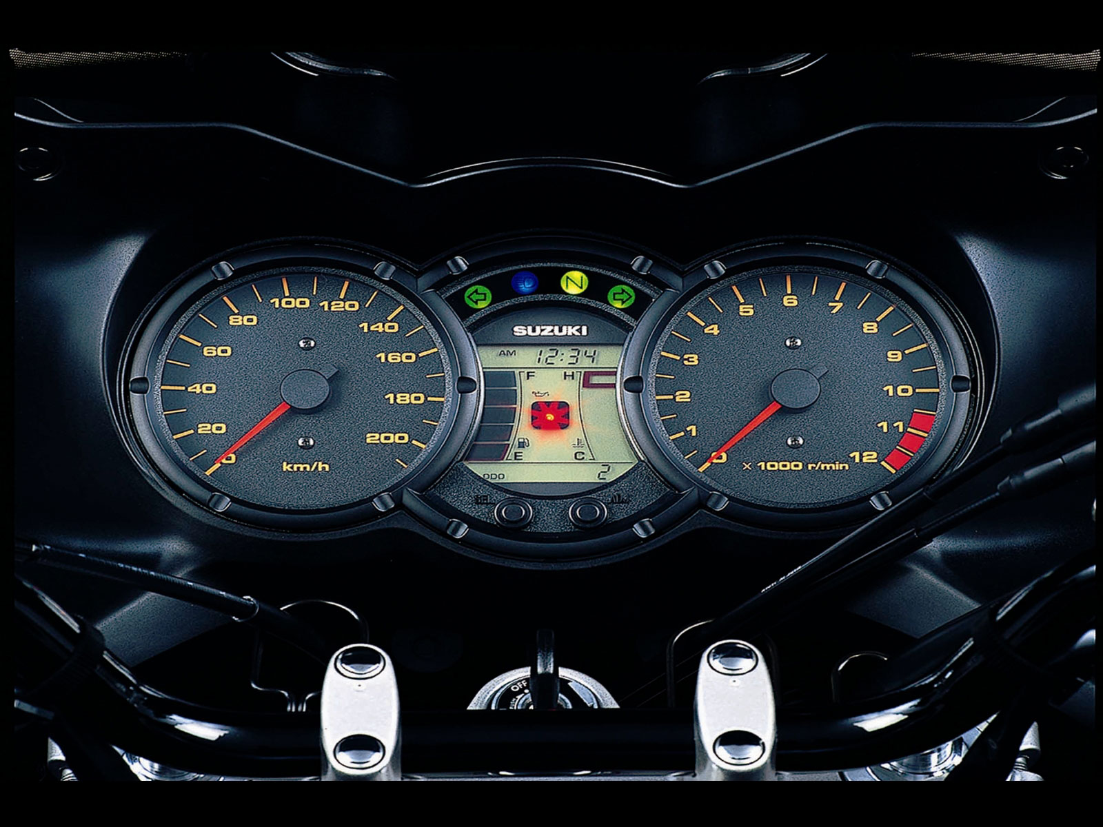 suzuki v strom 1000 2010