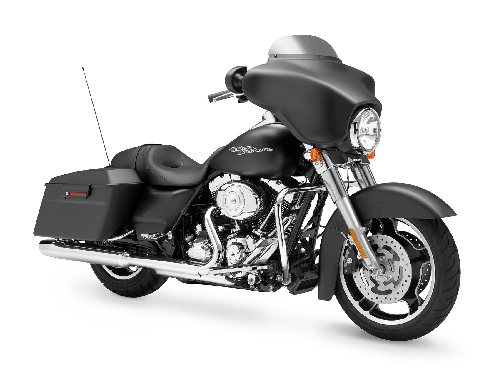 2011 street glide accessories