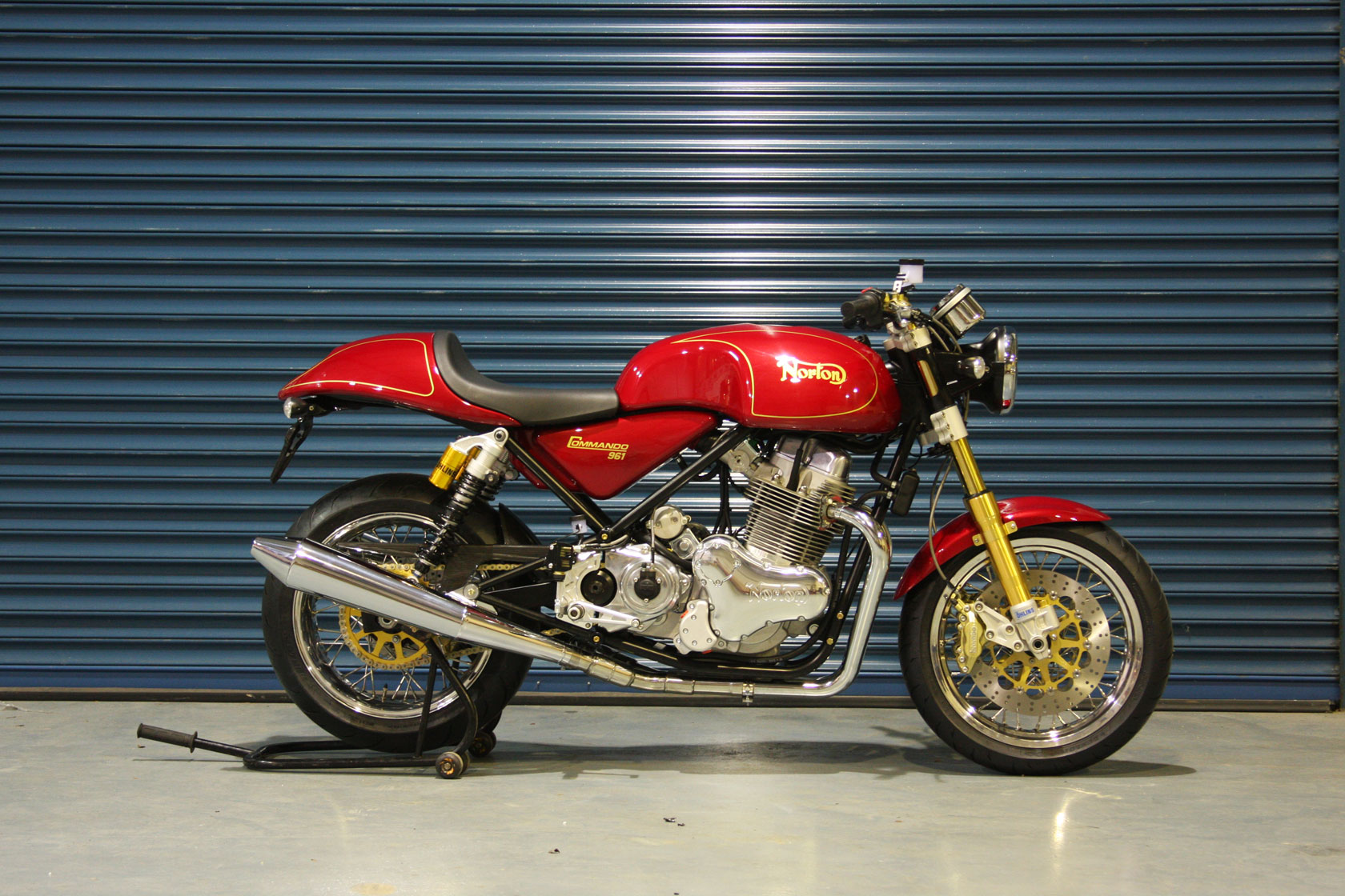 norton commando 961 sport