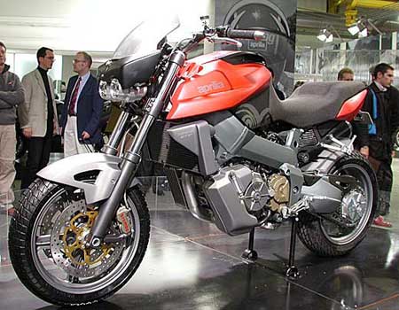 Aprilia Mana