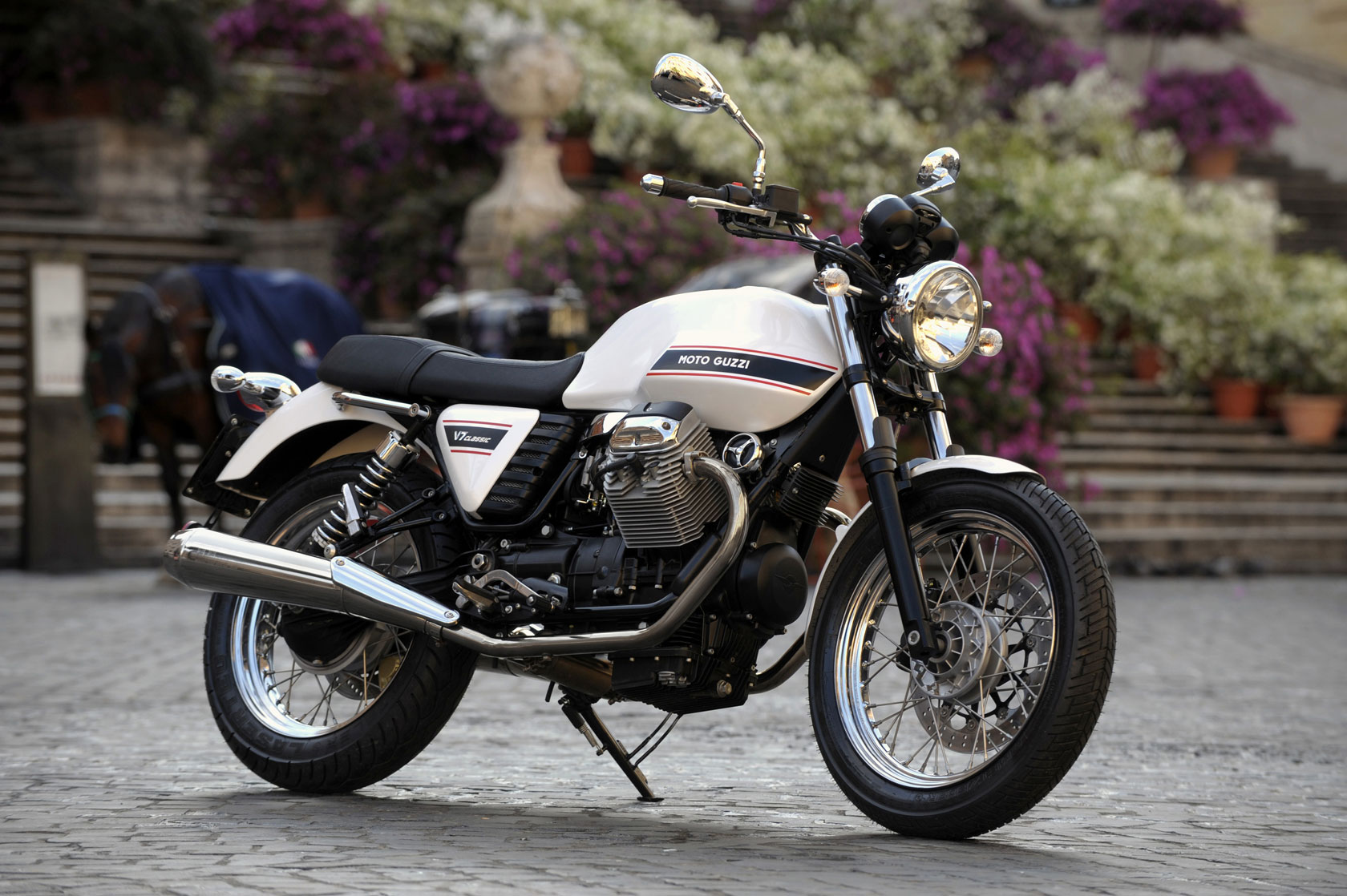 Байки Moto Guzzi