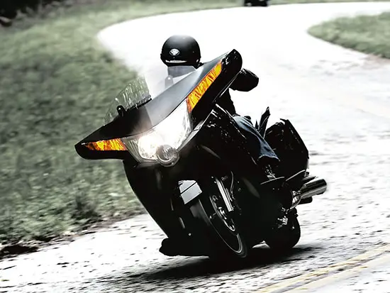 2010-Victory-Vision8Balla-