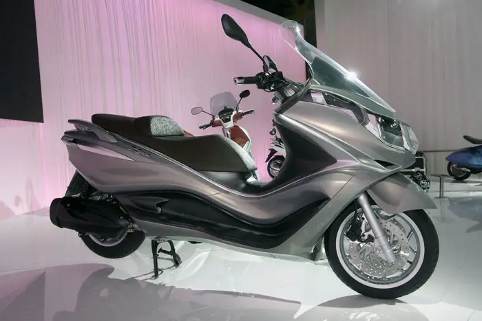 x10 piaggio