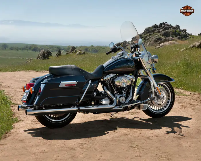 Harley davidson road king classic 2013 hotsell