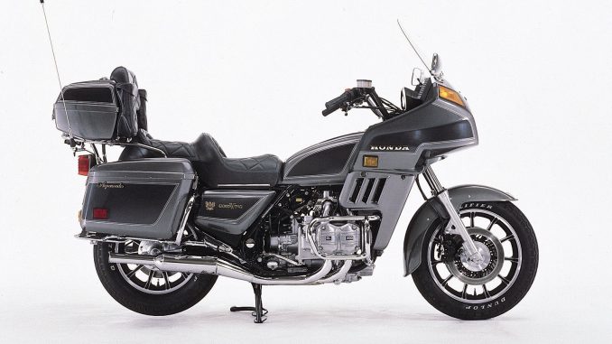 1983-Honda-GoldWingGL1100Aspencadea