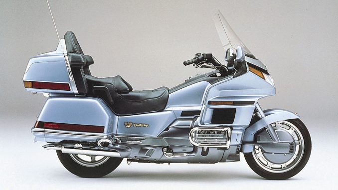 1990-Honda-GoldWingGL1500a