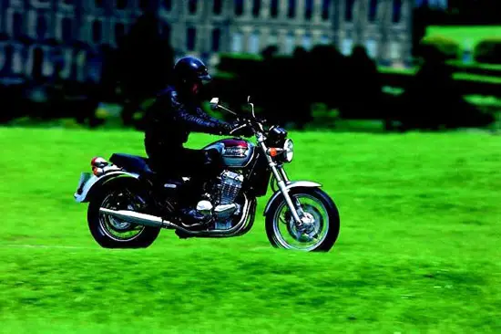 2000 Triumph Thunderbird