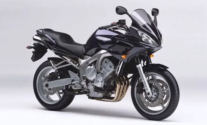 2004 Yamaha FZ6 