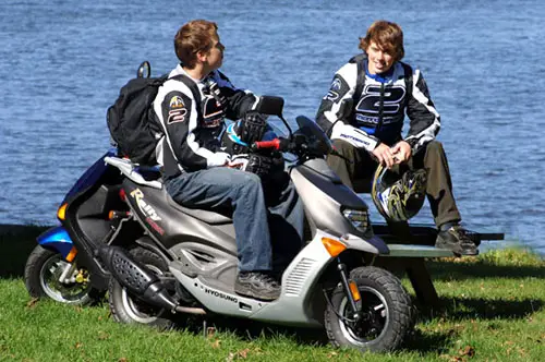 2008 Hyosung Rally SF50R 