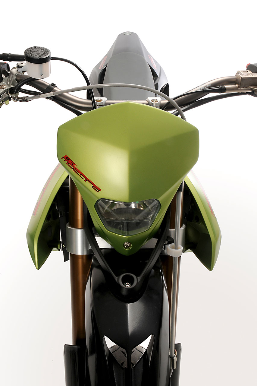 2009 Benelli 2ue 756 